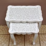 Pátina provençal e mosaico em mesinhas de MDF