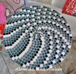 Um trio de mesas de mosaico para vocês se apaixonarem!!!